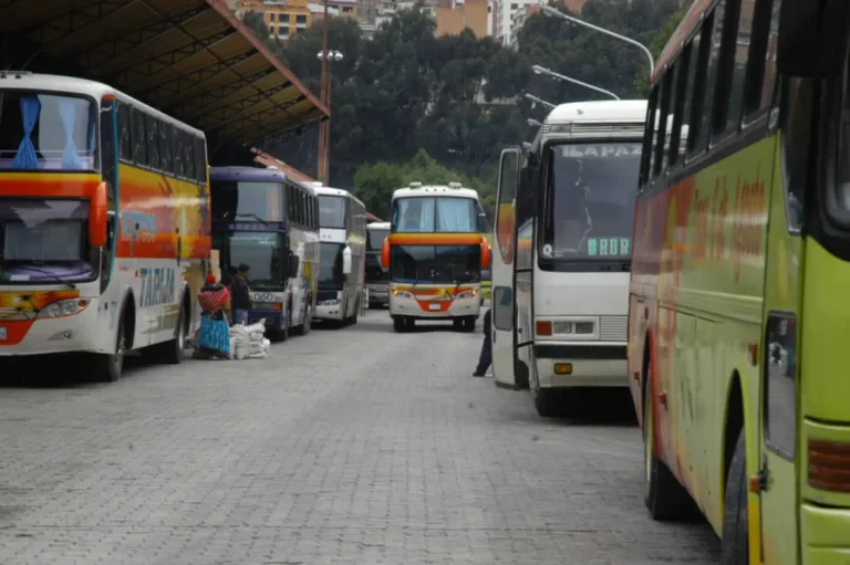 Terminal-buses-La-Paz-1068x710-1