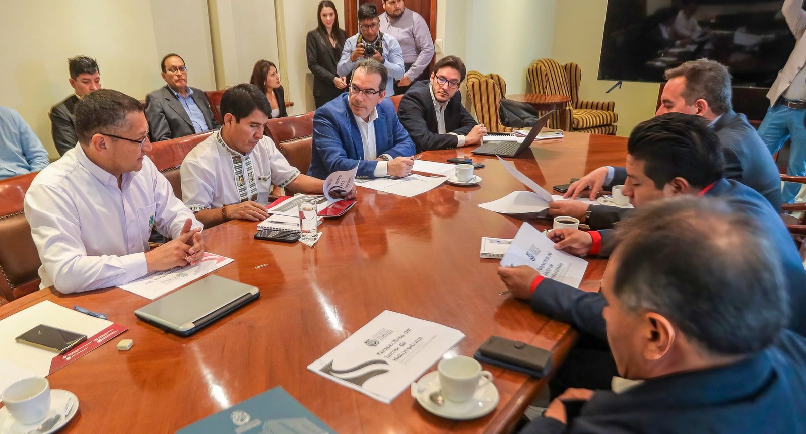 1-Reunion-de-los-gobernadores-con-el-gobierno-nacional