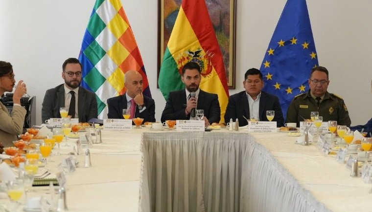 MINISTRO1