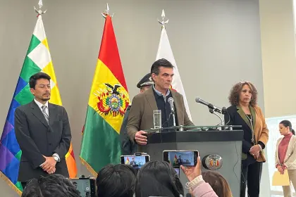 whatsapp-image-2025-12-01-at-11-28_101-13824767_20251201153234