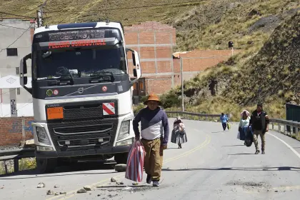 20260503301018-bloqueos-persisten-en_101-15793480_20260615132624